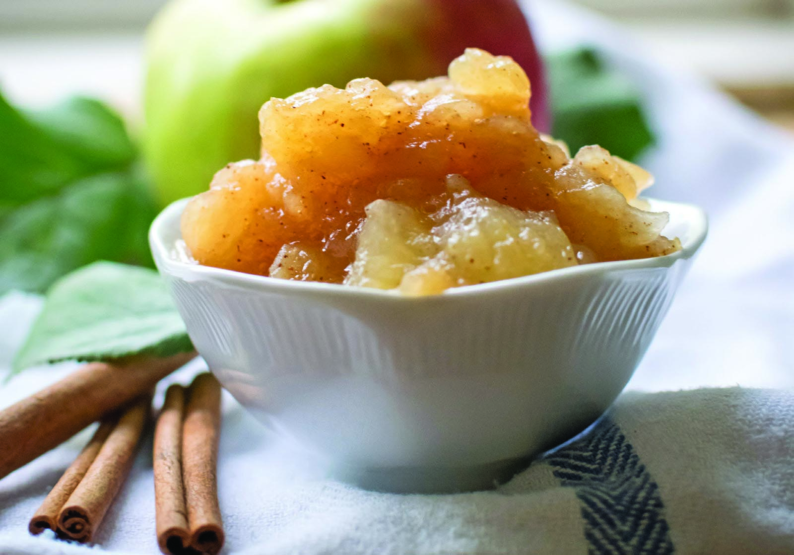 Homemade Applesauce | Recipe | LifeSource Natural Foods