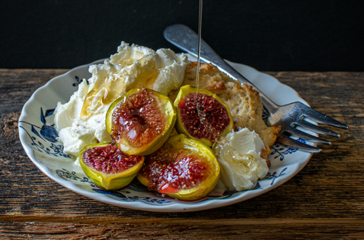 Broiled Figs With Shortcake| Recipe | LifeSource Natural Foods