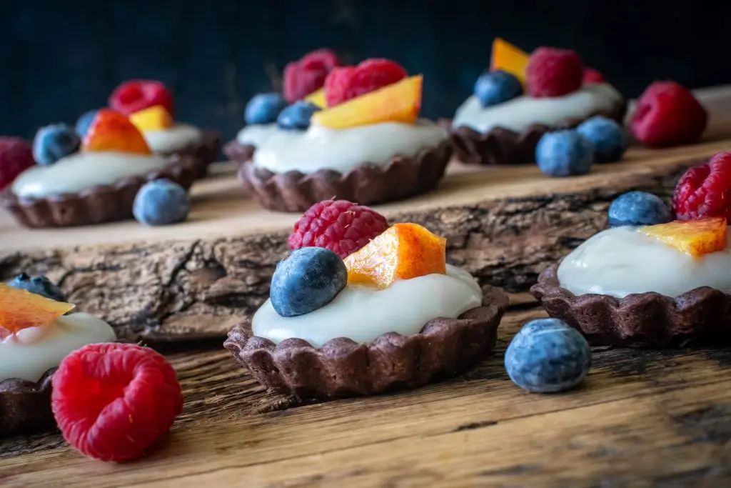 Vegan Vanilla Crème Tartlets