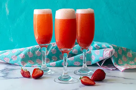 Fresh Strawberry Vanilla Bean Bellini